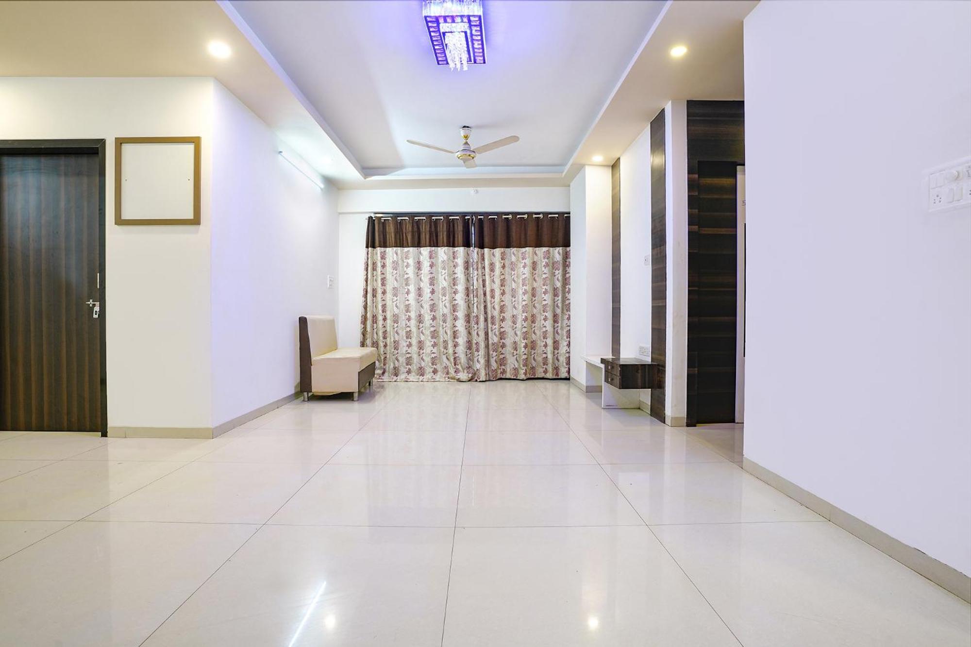 Fabhotel Shree Balaji Apartment Mira-Bhayandar ภายนอก รูปภาพ