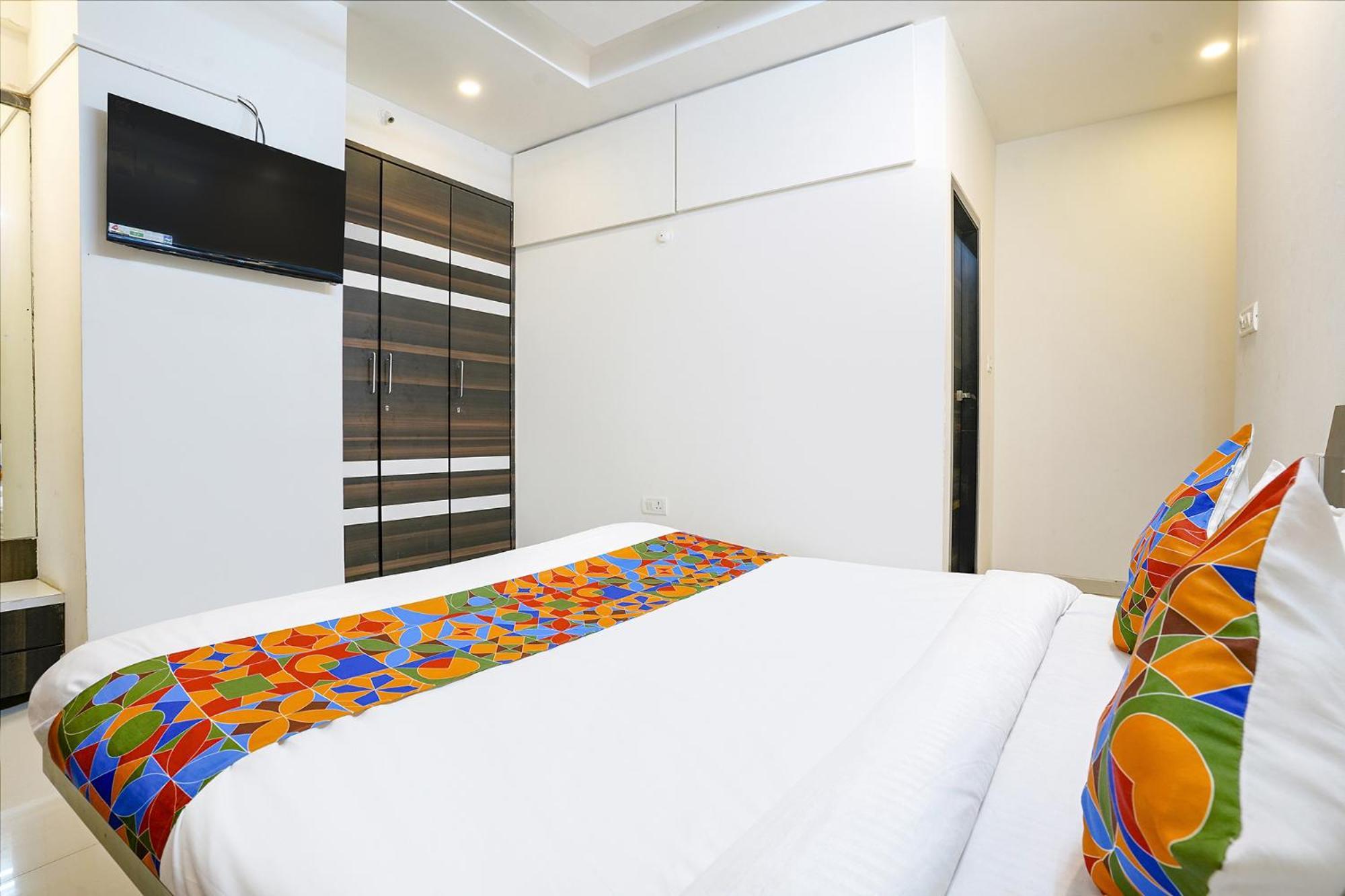Fabhotel Shree Balaji Apartment Mira-Bhayandar ภายนอก รูปภาพ