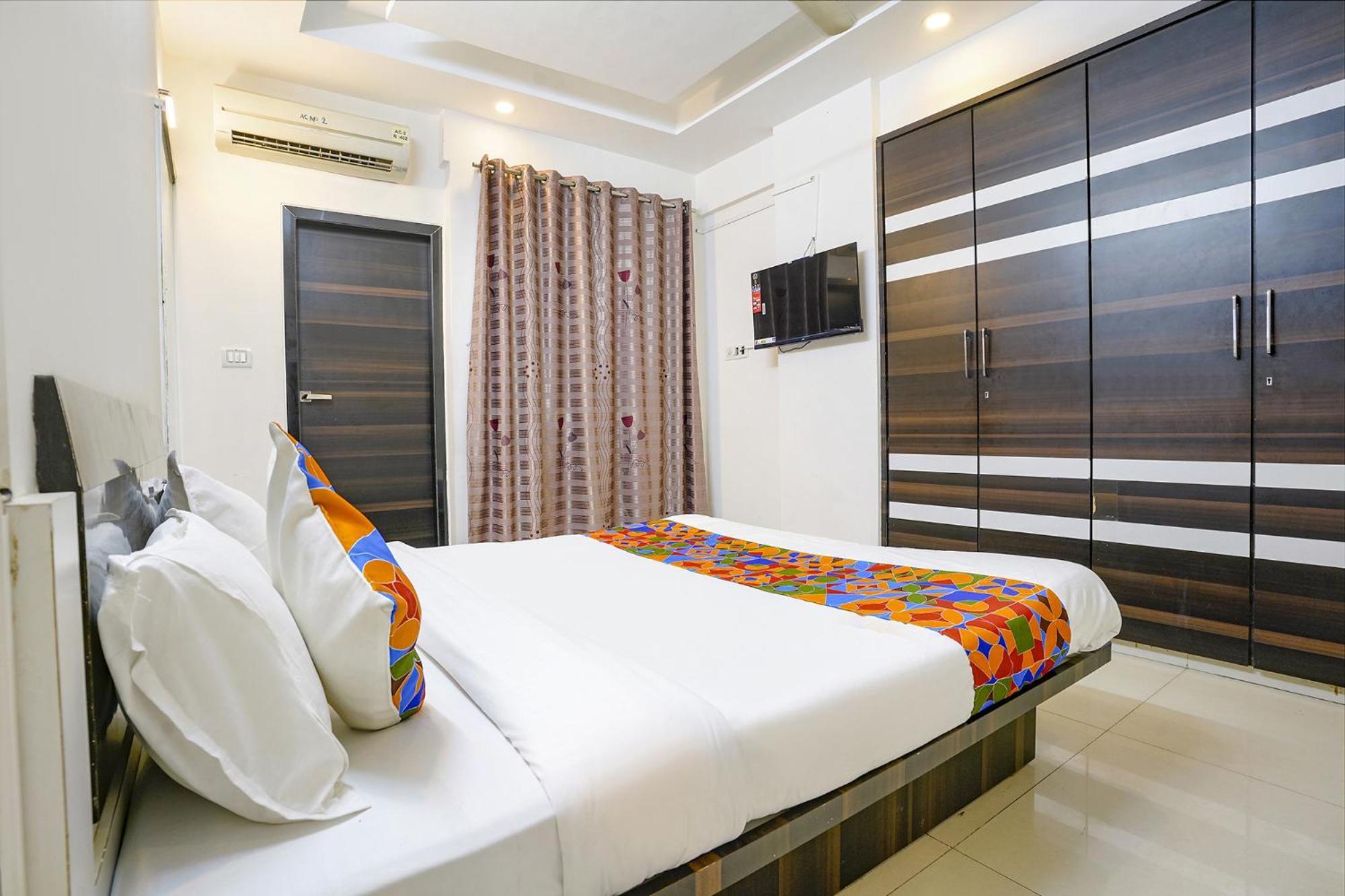 Fabhotel Shree Balaji Apartment Mira-Bhayandar ภายนอก รูปภาพ