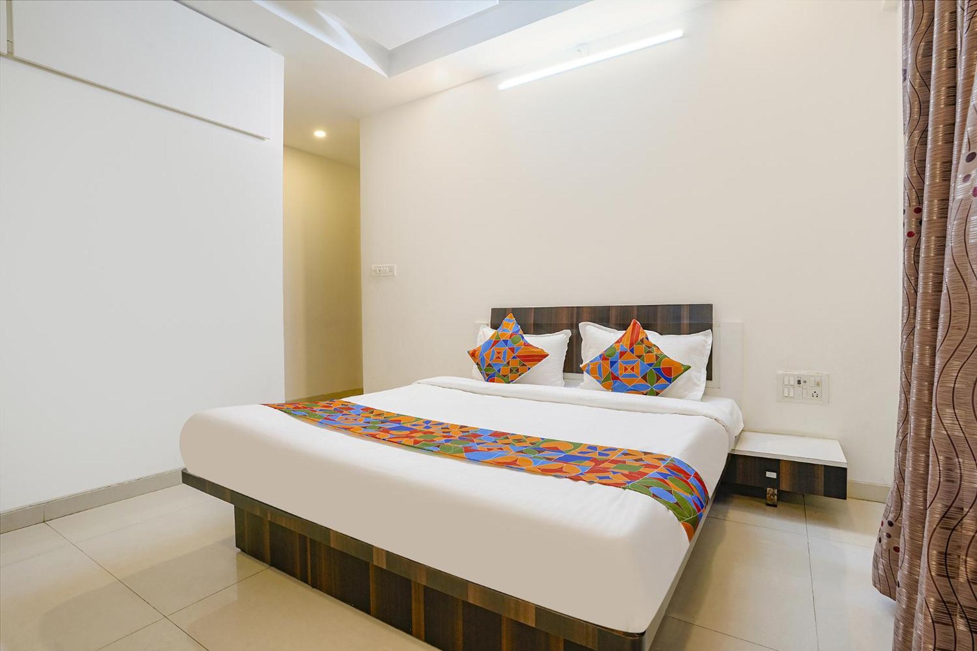 Fabhotel Shree Balaji Apartment Mira-Bhayandar ภายนอก รูปภาพ